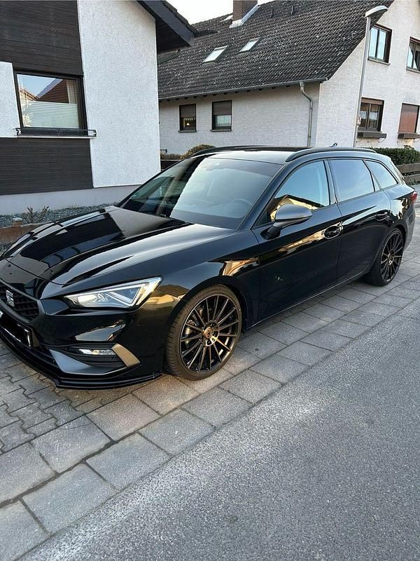 Gebraucht Seat Leon FR 150 PS (110 kW) 2022 Schwarz Kombi