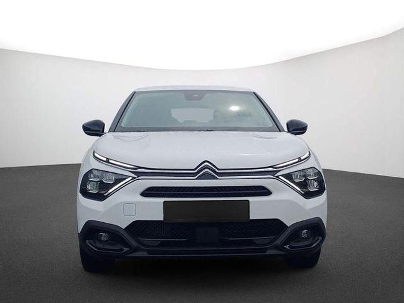 Gebraucht Citroën C4 Feel 131 PS (96 kW) 2023 Lack weiss banquise/typ aussenverkleidung spiegel flach standard Limousine