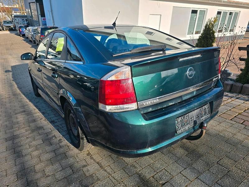 Gebraucht Opel Vectra Edition 155 PS (114 kW) 2007 Grün Limousine