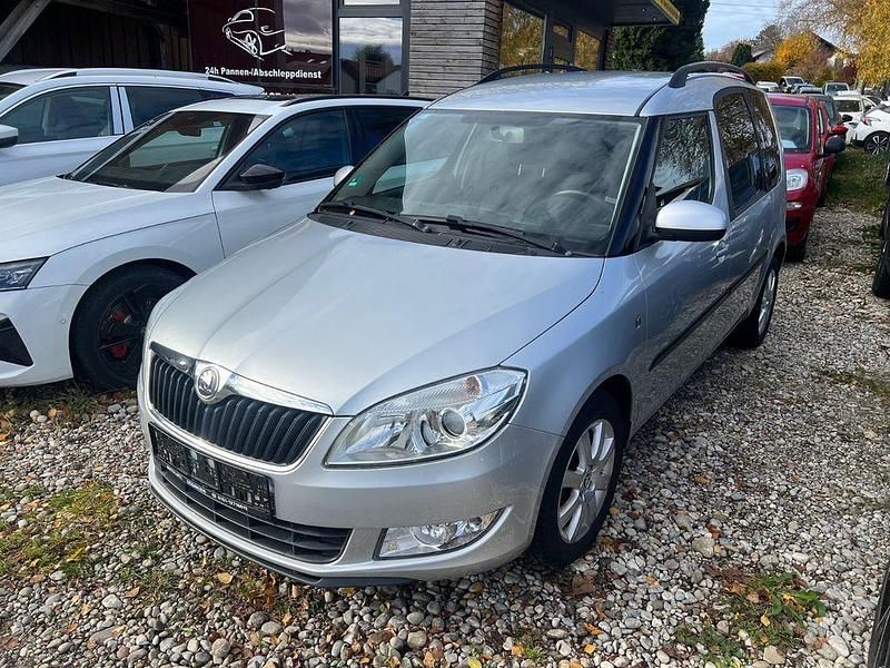 Silber Gebraucht 2015 Skoda Roomster Ambition Van / Kleinbus | 7.800 € (Etwas zu teuer) - Bild 1/4