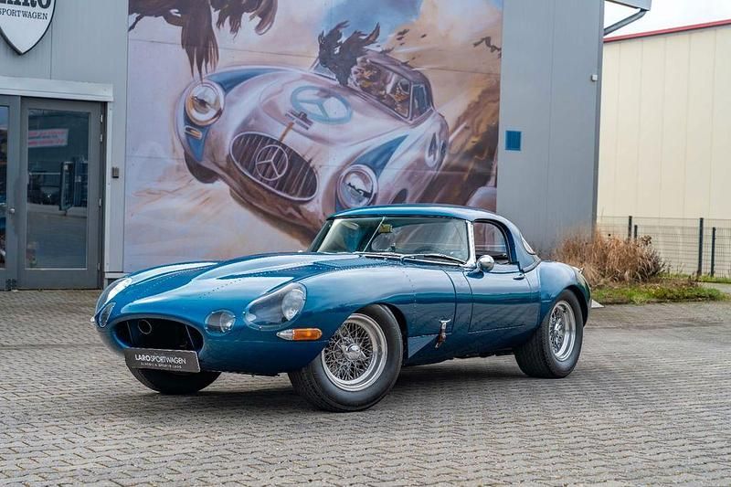 Gebraucht Jaguar E-Type 315 PS (231 kW) 1962 Blau Cabrio