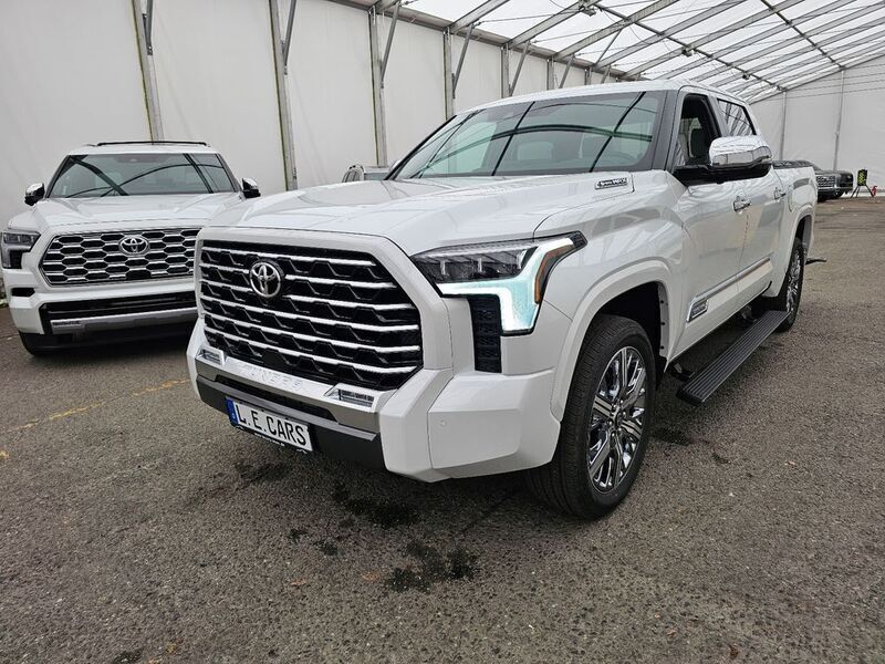 Weiß Neu 2025 Toyota Tundra T1 Abholung | 109.800 € - Bild 1/4