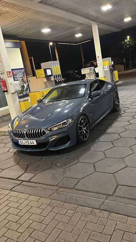 Blau Gebraucht 2019 BMW 840 M Sport Coupé | 54.950 € (Fairer Preis) - Bild 1/4