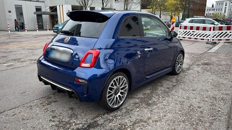Usata Abarth 595 165 CV (121 kW) 2017 Blu Utilitaria