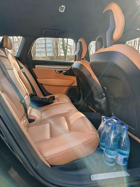 Gebraucht Volvo V90 150 PS (110 kW) 2016 Schwarz Kombi