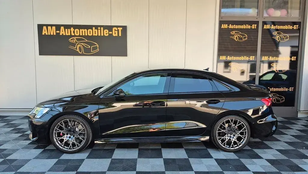 Gebraucht Audi RS3 Sport 400 PS (294 kW) 2025 Mythosschwarz Limousine