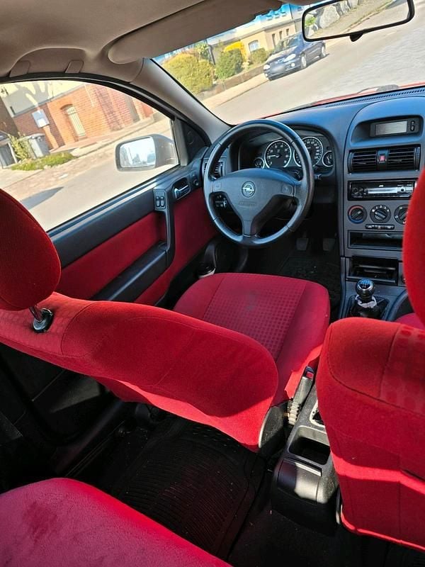 Gebraucht Opel Astra 2003 Rot Limousine