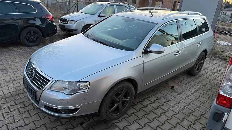 Silber Gebraucht 2008 VW Passat Kombi | 1.100 € (Superpreis) - Bild 1/4