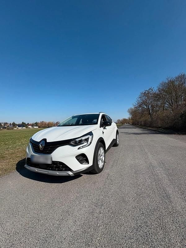 Gebraucht Renault Captur 140 PS (102 kW) 2022 Weiß SUV