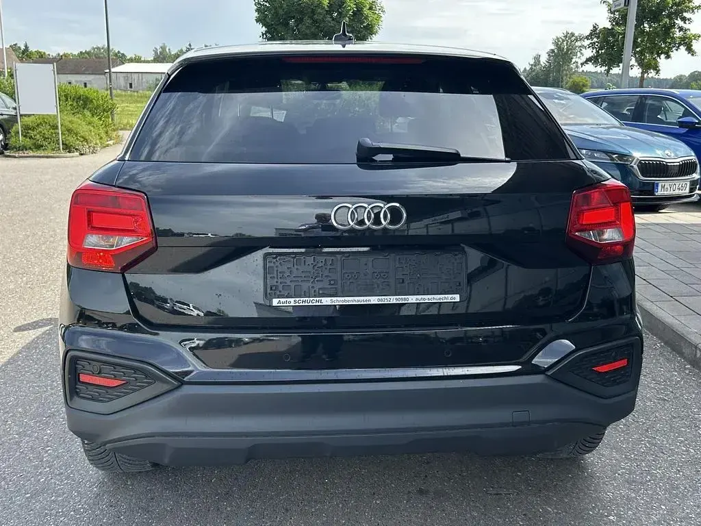 Gebraucht Audi Q2 150 PS (110 kW) 2022 Schwarz SUV