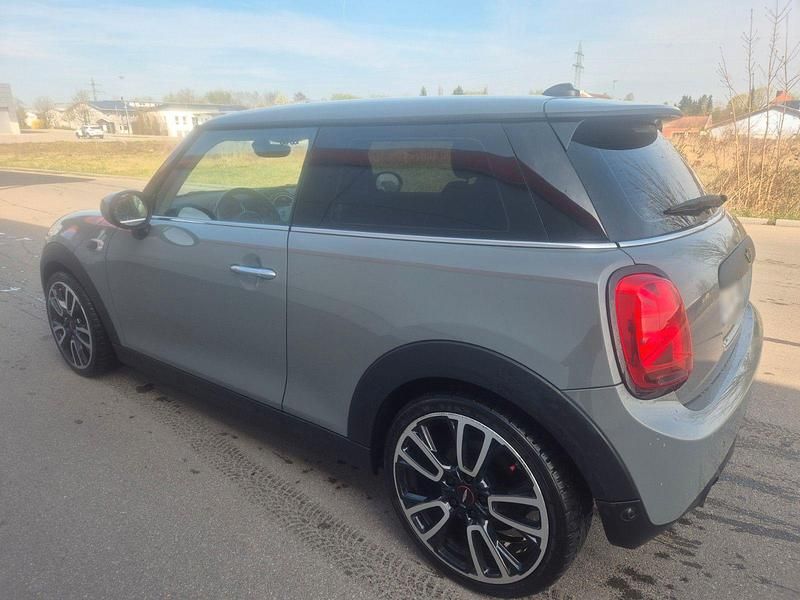 Second-hand Mini ONE 102 CP (75 kW) 2019 Gri Hatchback