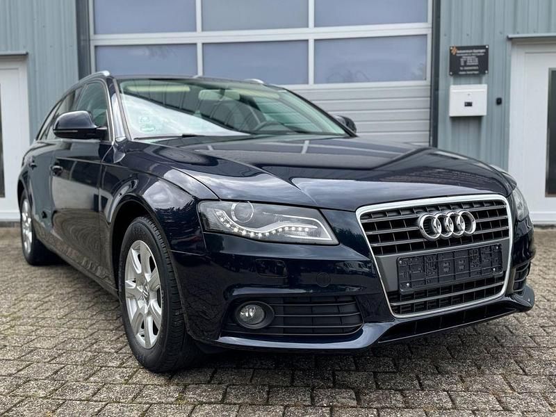 Blau Gebraucht 2009 Audi A4 Ambiente Kombi | 6.490 € (Guter Preis) - Bild 1/4