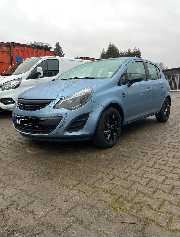 Gebraucht Opel Corsa 87 PS (63 kW) 2014 Andere farben Kleinwagen