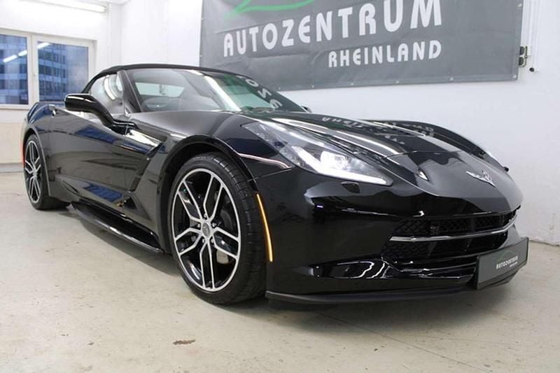 Second-hand Corvette Stingray 466 CP (342 kW) 2018 Negru Cabrio