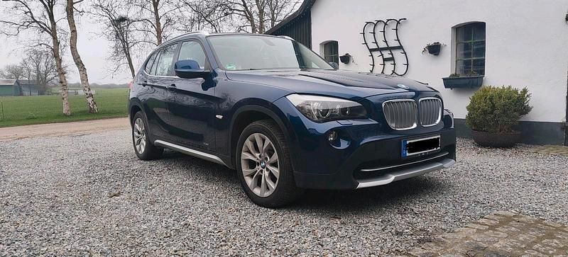 Gebraucht BMW X1 xLine 204 PS (150 kW) 2011 Blau SUV