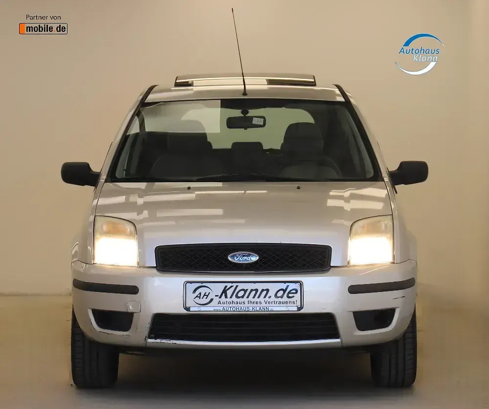 Gebraucht Ford Fusion Ambiente 80 PS (58 kW) 2003 Silber Kleinwagen
