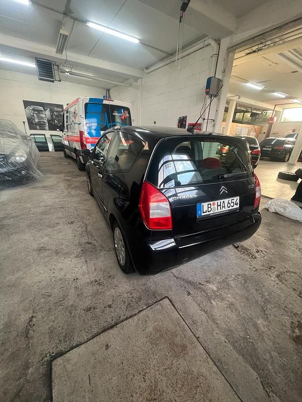 Gebraucht Citroën C2 60 PS (44 kW) 2007 Schwarz Kleinwagen