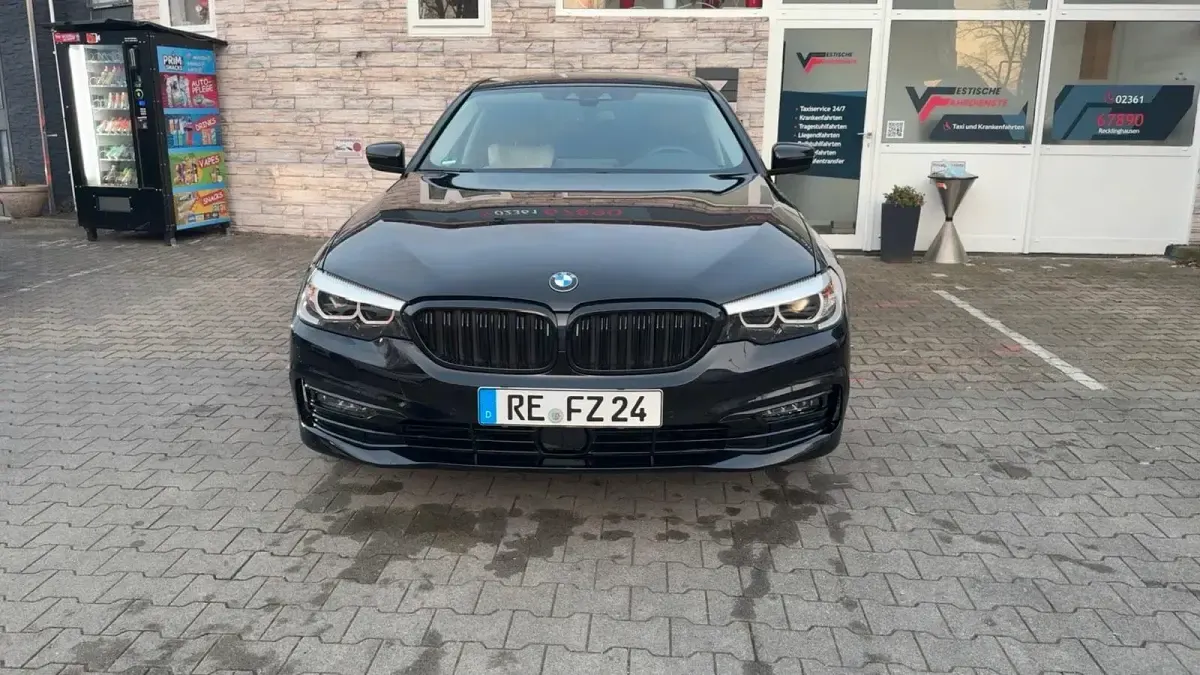 Używany BMW 530 252 KM (185 kW) 2020 Czarny Sedan/Limuzyna