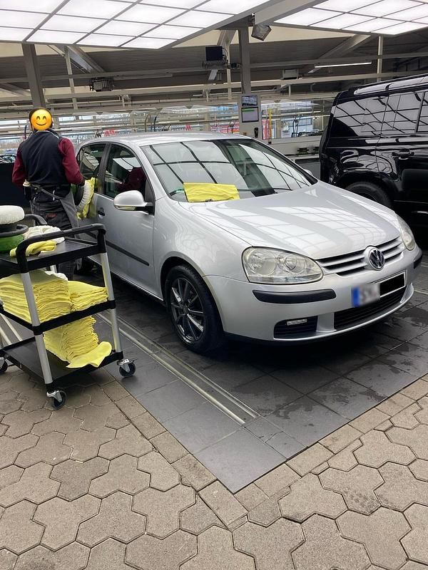 Gebraucht VW Golf IV 75 PS (55 kW) 2004 Silber Kleinwagen