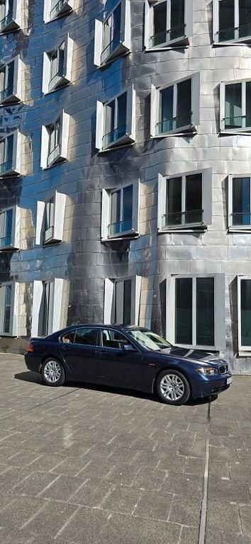 Gebraucht BMW 735 272 PS (200 kW) 2002 Blau Limousine