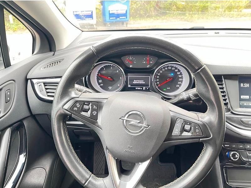 Gebraucht Opel Astra 122 PS (89 kW) 2022 Grau Kombi