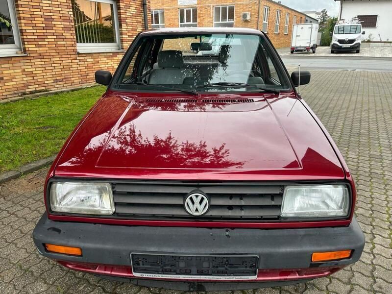Rot Gebraucht 1989 VW Jetta Limousine | 2.450 € - Bild 1/4