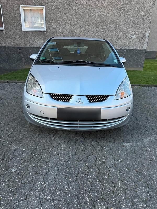 Gebraucht Mitsubishi Colt 75 PS (55 kW) 2007 Silber Kleinwagen