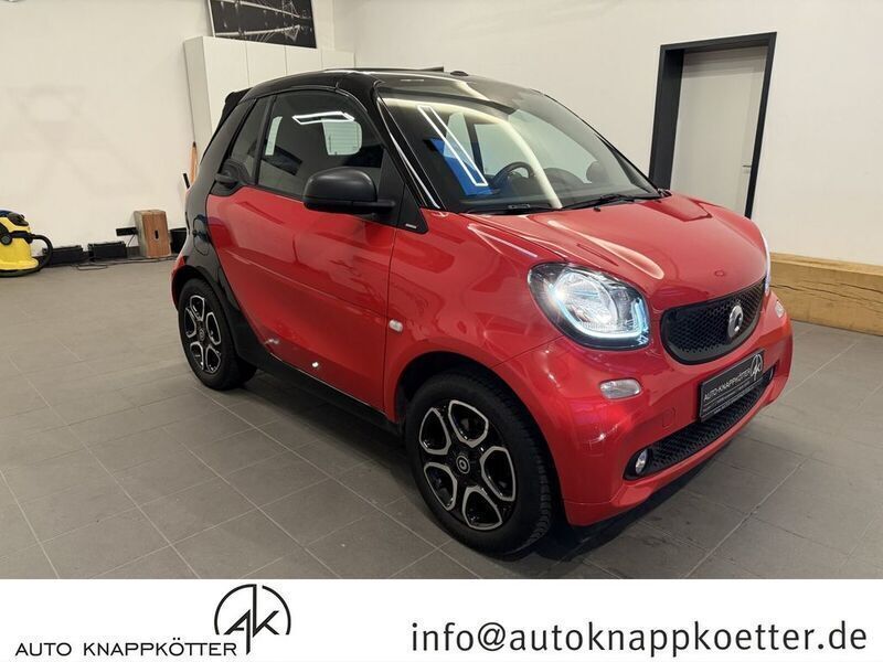 Schwarz Gebraucht 2017 Smart ForTwo Cabrio Passion Cabrio | 18.690 € (Etwas zu teuer) - Bild 1/4