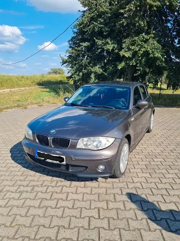 Gebraucht BMW 116 116 PS (85 kW) 2006 Braun Kleinwagen