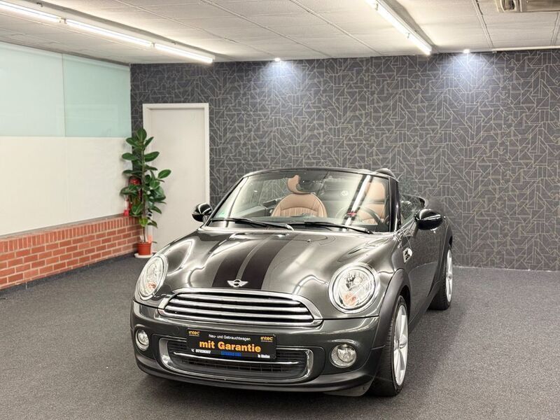 Grau Gebraucht 2013 Mini Cooper Cabriolet Cabrio | 7.999 € (Fairer Preis) - Bild 1/4