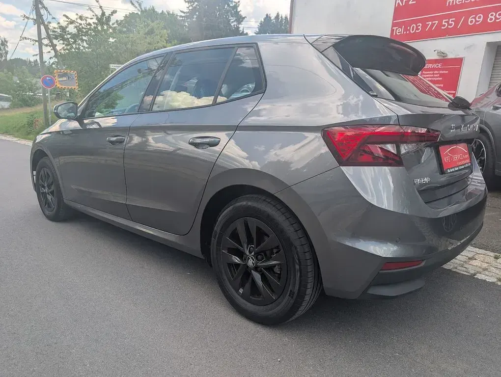 Gebraucht Skoda Fabia 95 PS (69 kW) 2025 Graphitegrau metallic (metallic) Kleinwagen