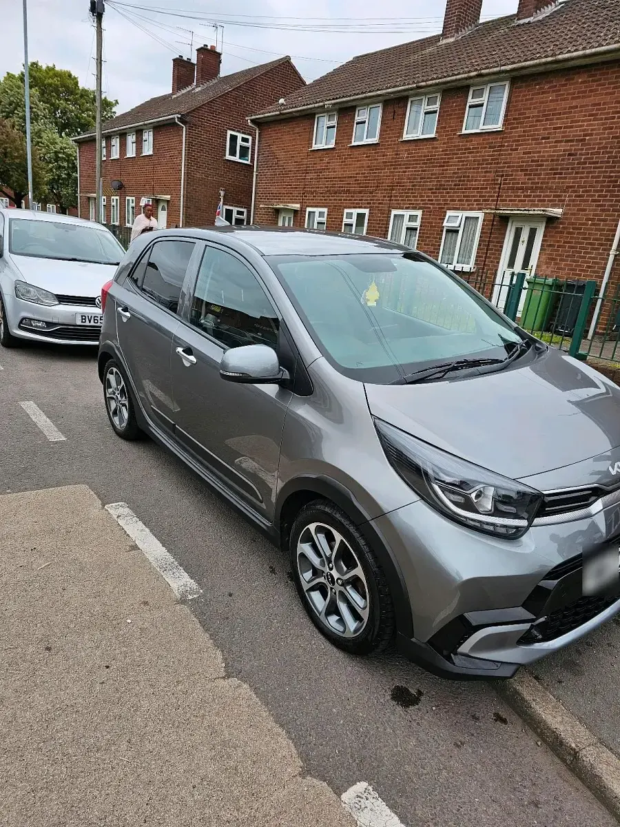 Gebraucht Kia Picanto X-Line 67 PS (49 kW) 2022 Grau Kleinwagen