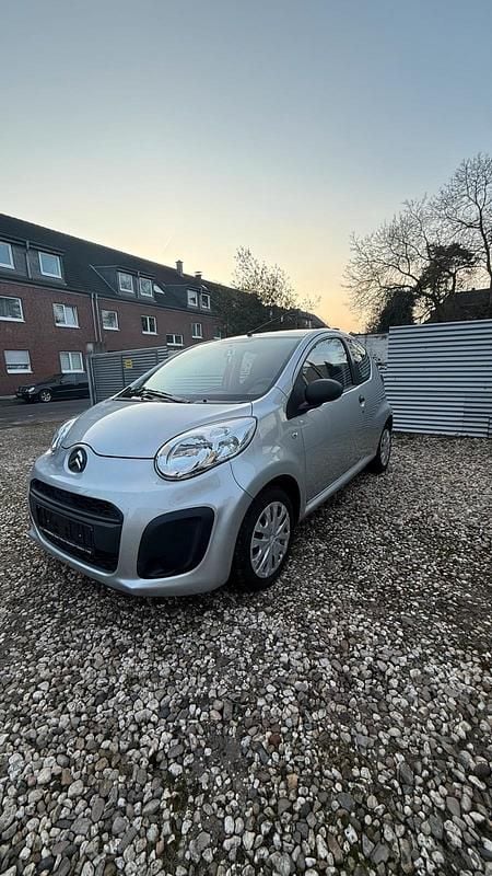 Gebraucht Citroën C1 Advance 68 PS (50 kW) 2013 Silber Kleinwagen