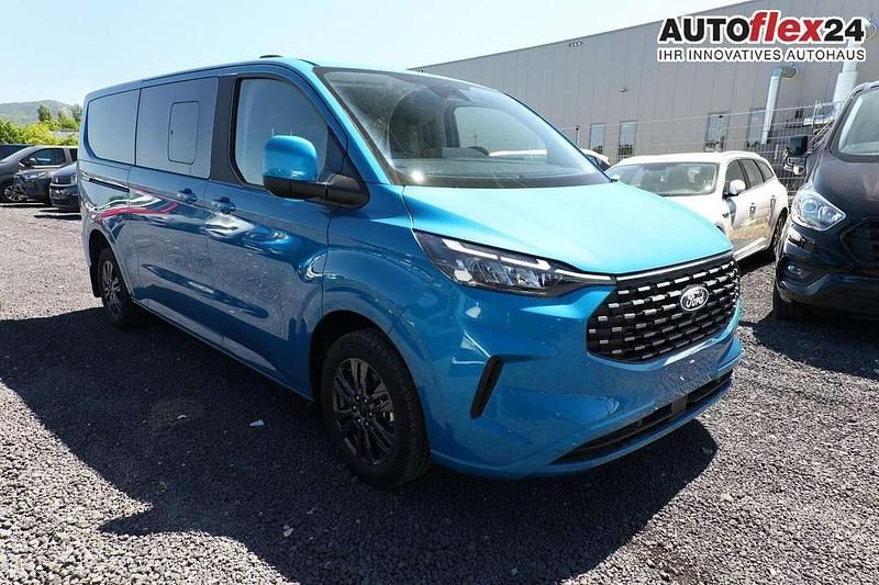 Neu Ford Tourneo Titanium 170 PS (125 kW) 2025 Digital blue metallic Van / Kleinbus