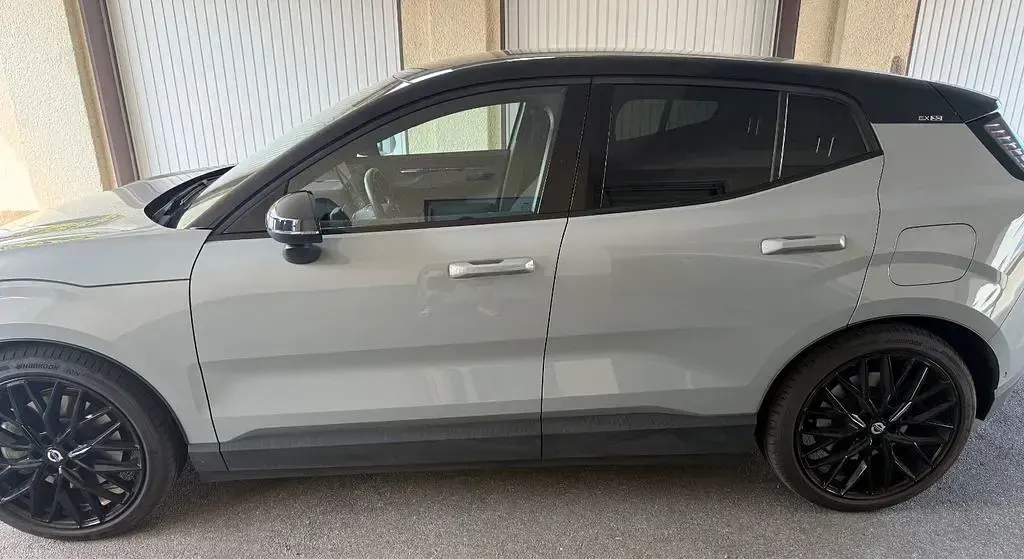 Gebraucht Volvo EX30 Performance 314 kW (428 PS) 2025 Grau SUV