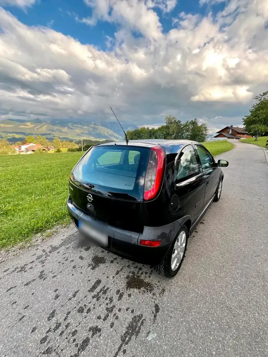 Gebraucht Opel Corsa 59 PS (43 kW) 2003 Schwarz Kleinwagen