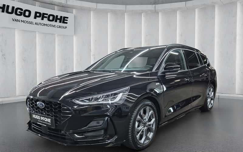 Schwarz Gebraucht 2024 Ford Focus ST-Line X Kombi | 26.740 € (Fairer Preis) - Bild 1/4