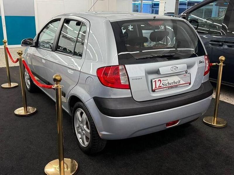 Gebraucht Hyundai Getz GLS 106 PS (77 kW) 2006 Silber Kleinwagen