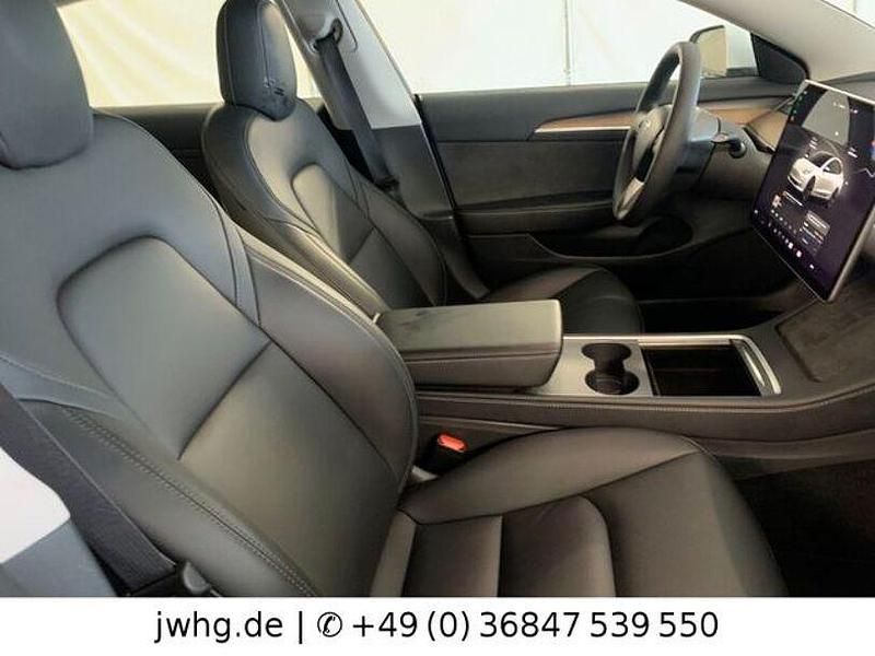Gebraucht Tesla Model 3 208 kW (283 PS) 2022 Weiß Limousine