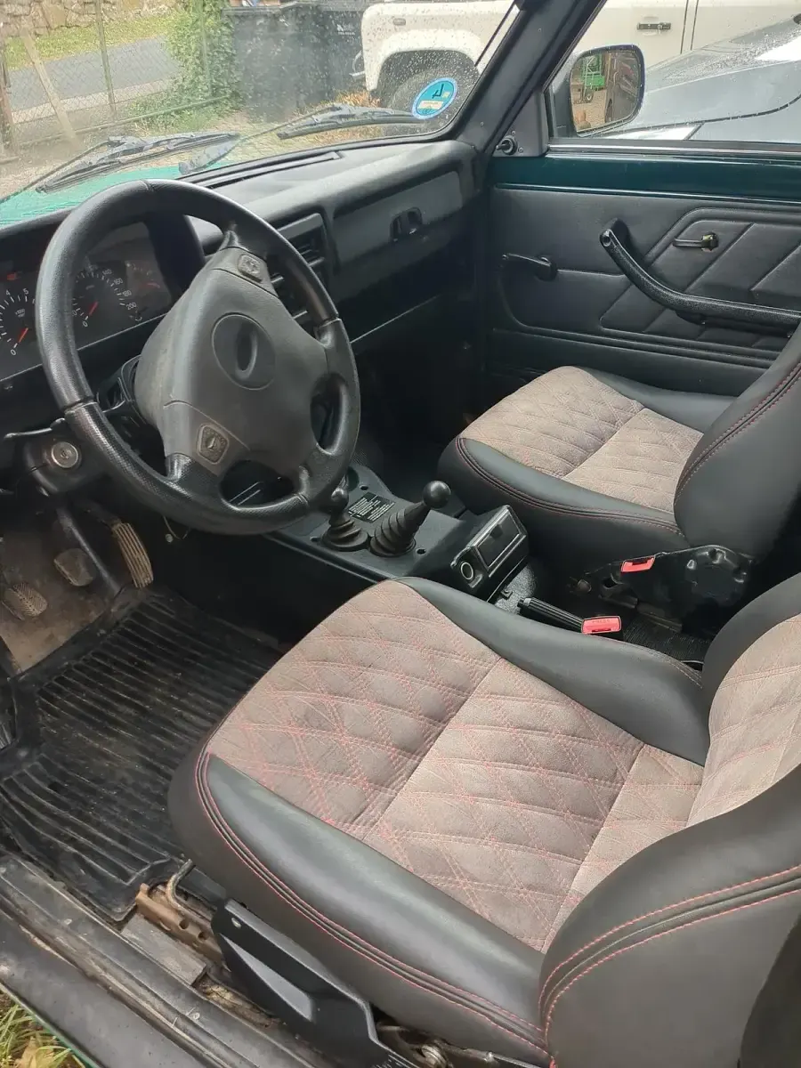 Gebraucht Lada niva 81 PS (59 kW) 2011 SUV