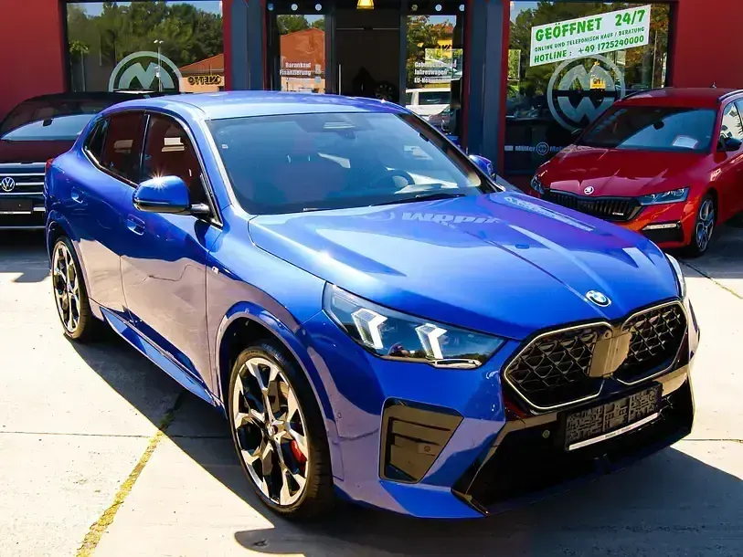 Gebraucht BMW X2 M Sport 170 PS (125 kW) 2025 Blau SUV