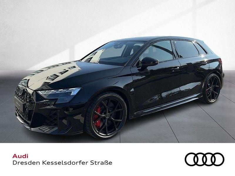 Schwarz Neu 2025 Audi RS3 Sportback Kleinwagen | 71.900 € (Fairer Preis) - Bild 1/4