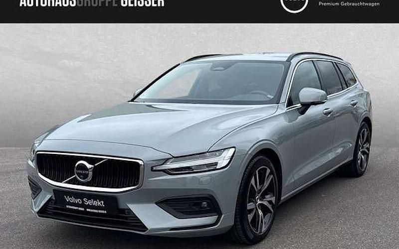 Gebraucht Volvo V60 Core 197 PS (144 kW) 2025 Grau Kombi