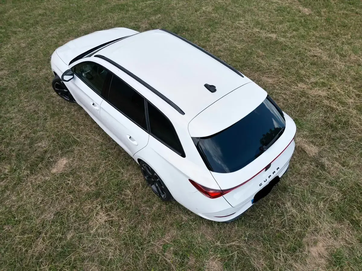 Gebraucht Cupra Leon VZ 310 PS (228 kW) 2024 Weiß Kombi