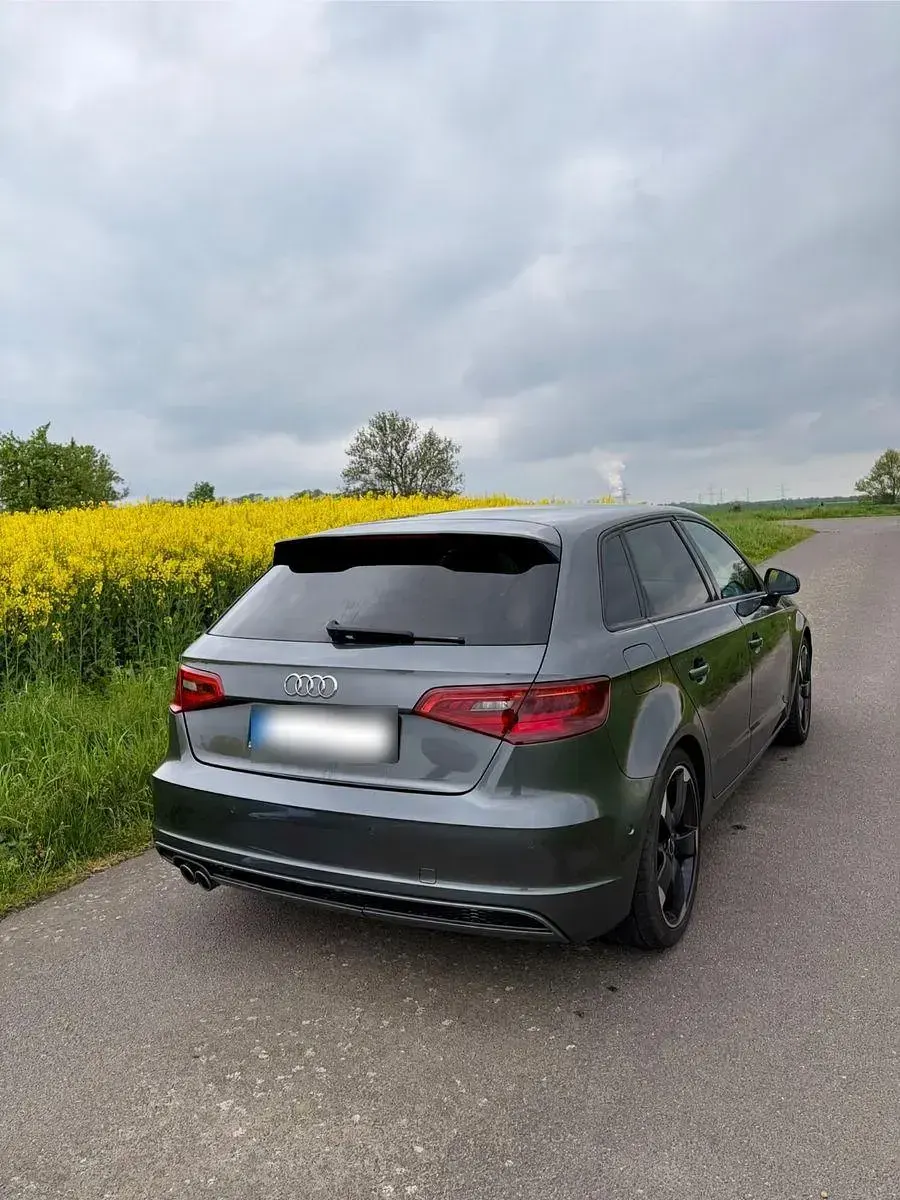 Gebraucht Audi A3 S-Line 125 PS (91 kW) 2016 Grau Limousine