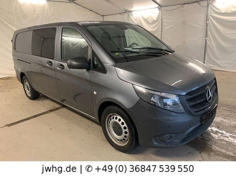 Second-hand Mercedes Vito 163 CP (119 kW) 2022 Gri Van