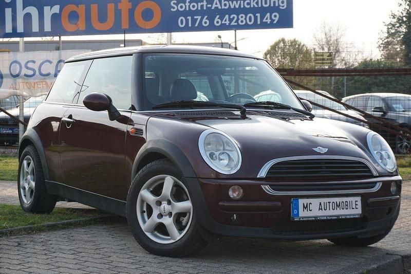 Gebraucht Mini ONE 90 PS (66 kW) 2002 Rot Kleinwagen
