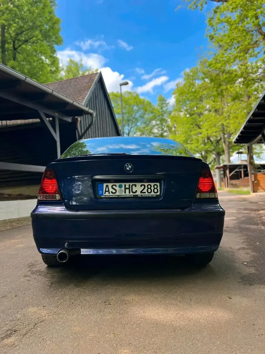 Gebraucht BMW 318 143 PS (105 kW) 2003 Violet Coupé