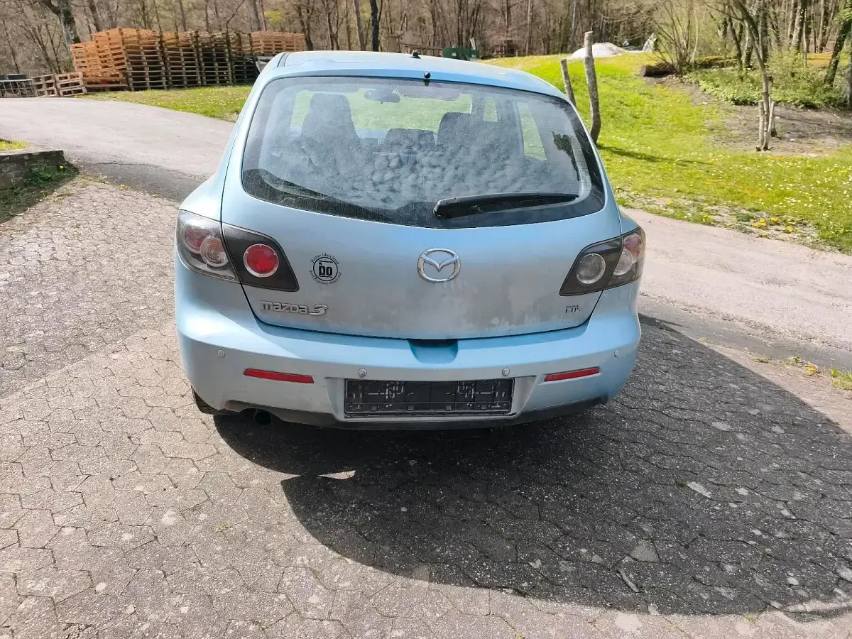 Brugt Mazda 3 Active 105 HK (77 kW) 2007 Sølv Sedan