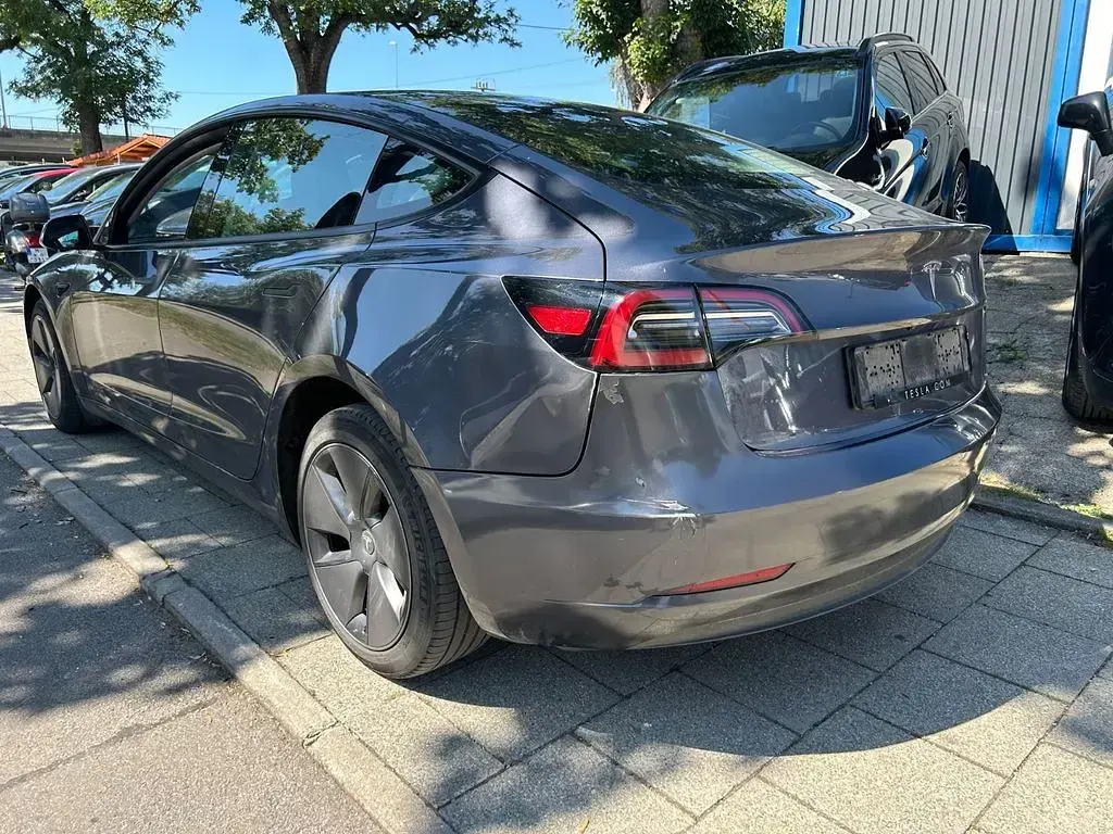 Gebraucht Tesla Model 3 208 kW (283 PS) 2023 Limousine
